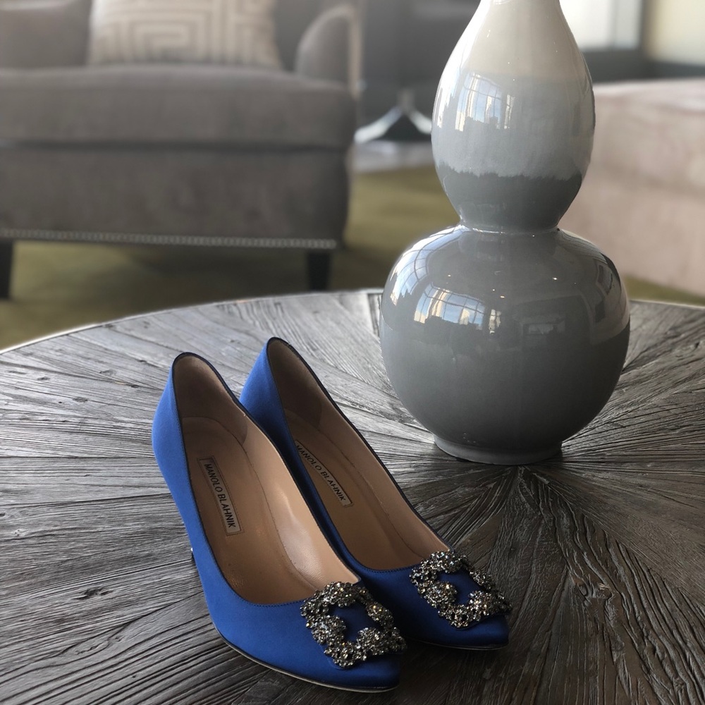 Manolo Blahnik Hangisi Blue Satin pump (70mm) heel - Picture 1 of 6